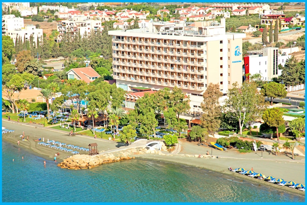 Poseidonia Beach Hotel Limassol in LIMASSOL