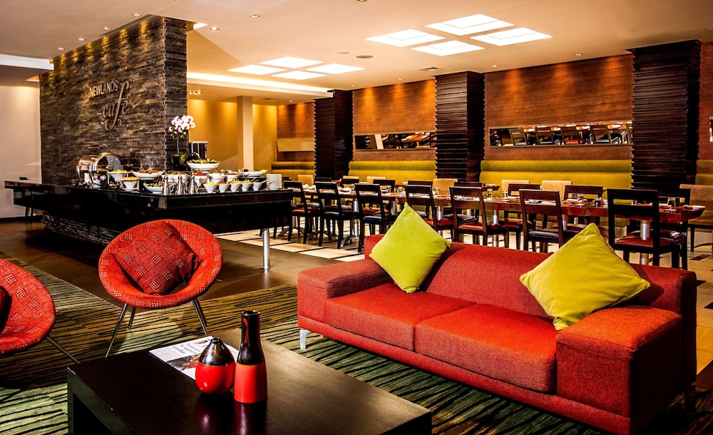 Southern Sun Newlands 16/41