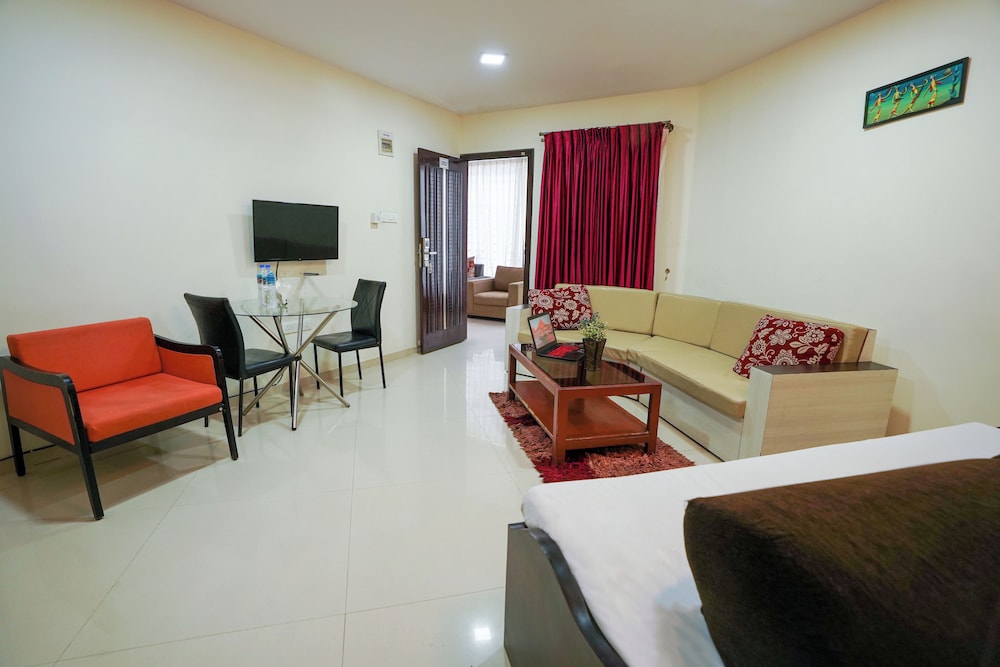 4 Seasons Suites 32/50