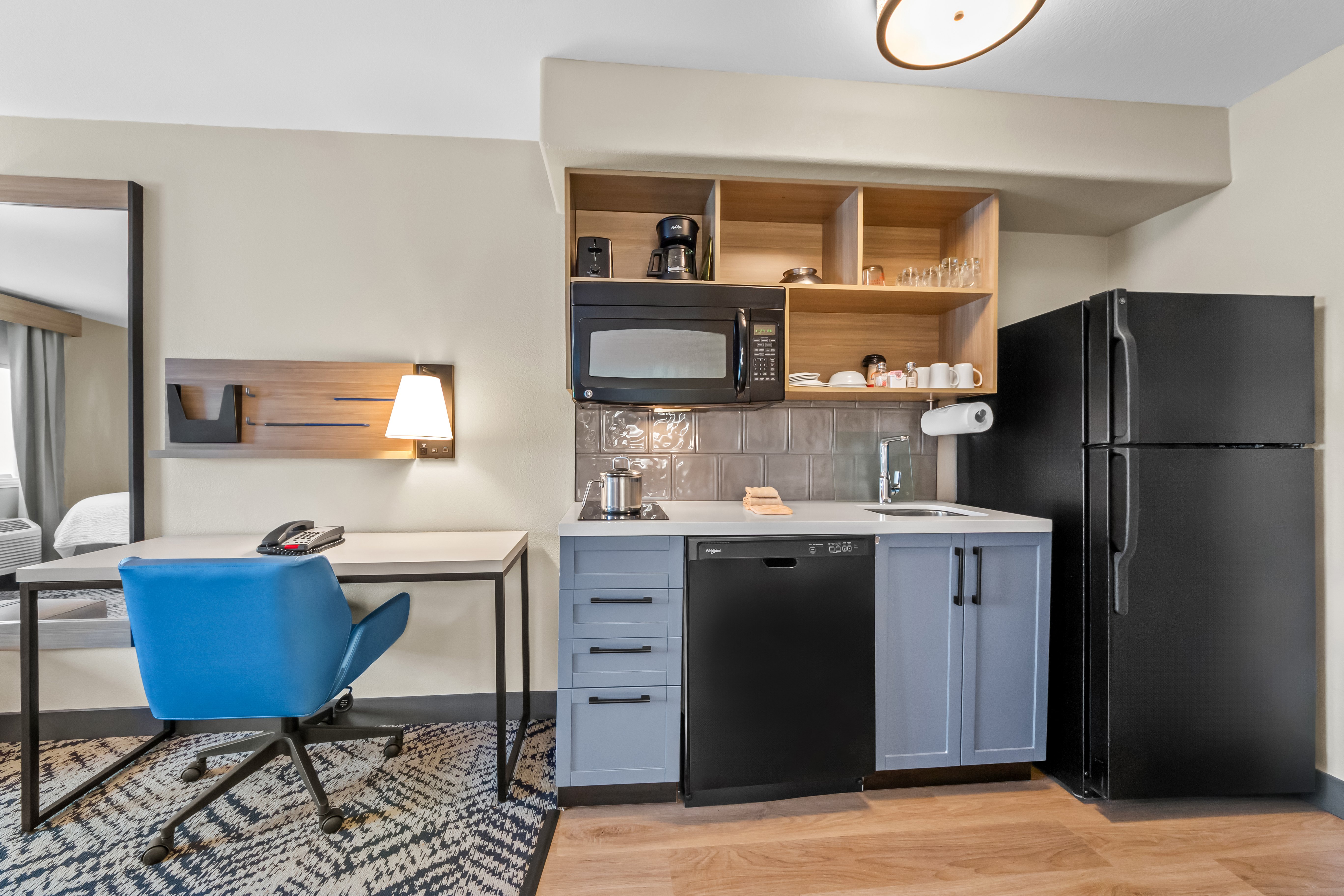 Candlewood Suites Victoria 52/66