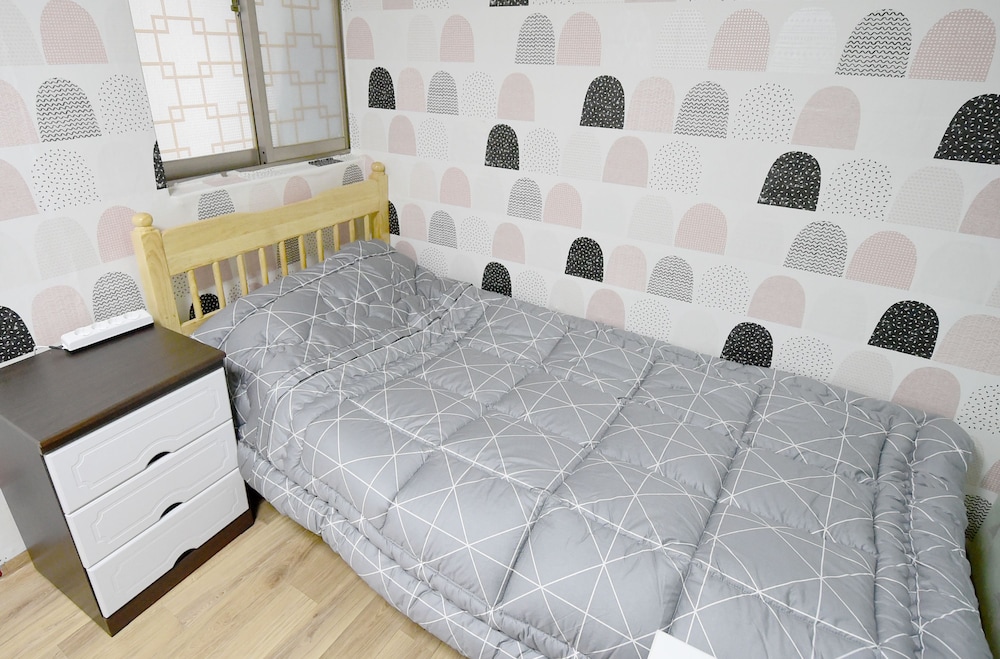 Photo Park Guesthouse 50/50
