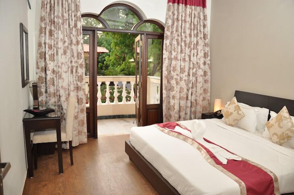 Sukhmantra Resort And Spa 12/50