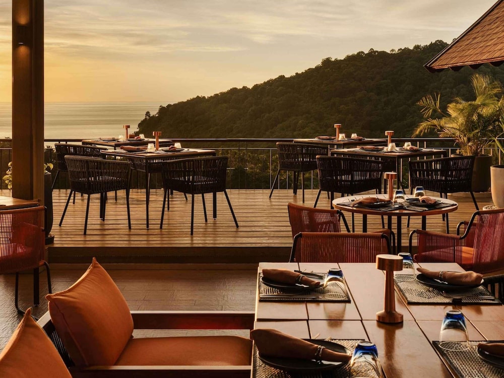 Avista Hideaway Phuket Patong MGallery 99/115