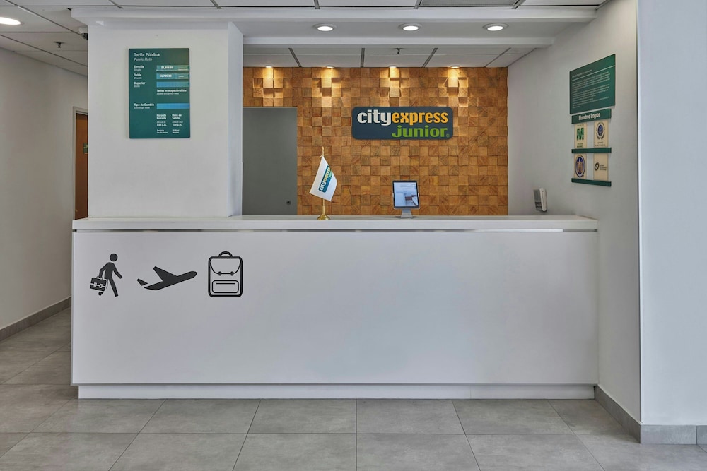 City Express Junior by Marriott Toluca Zona Industrial 4/39