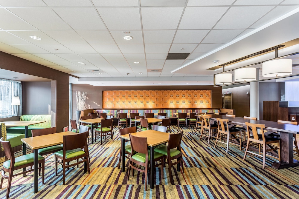Fairfield Inn and Suites by Marriott Butte 32/41