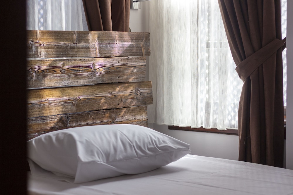 Pera Boutique Hotel 19/29