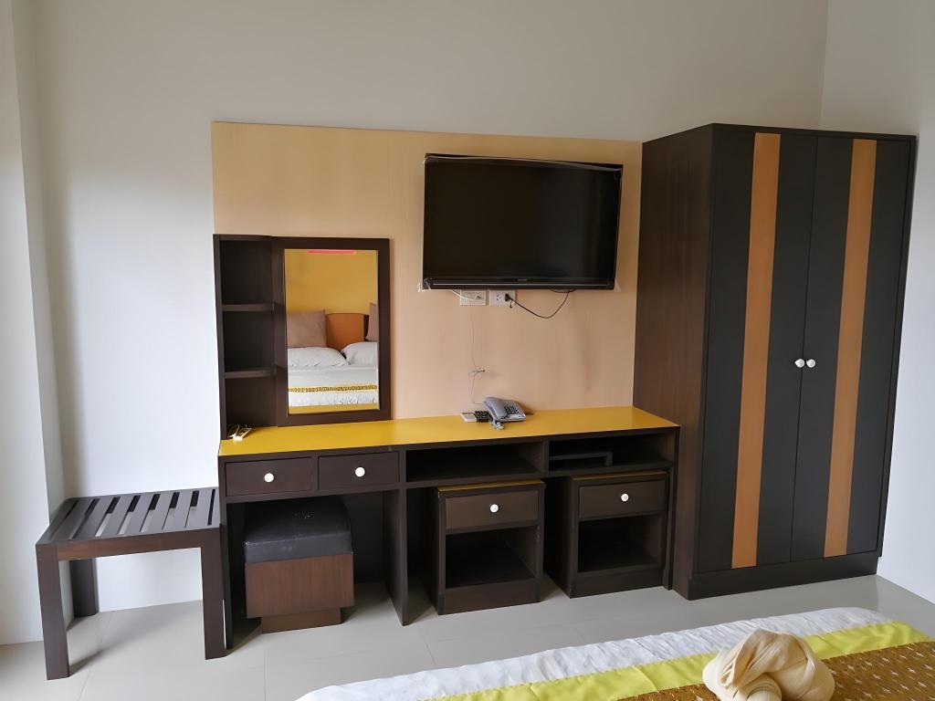 Charoen Apartment Trang 12/36