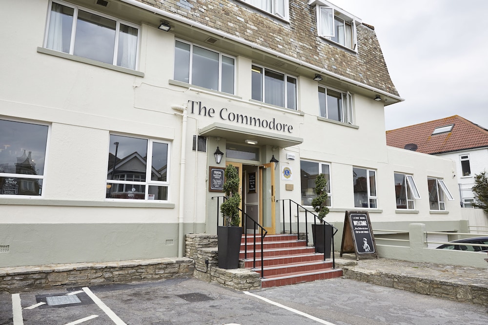 Commodore Hotel 3/61