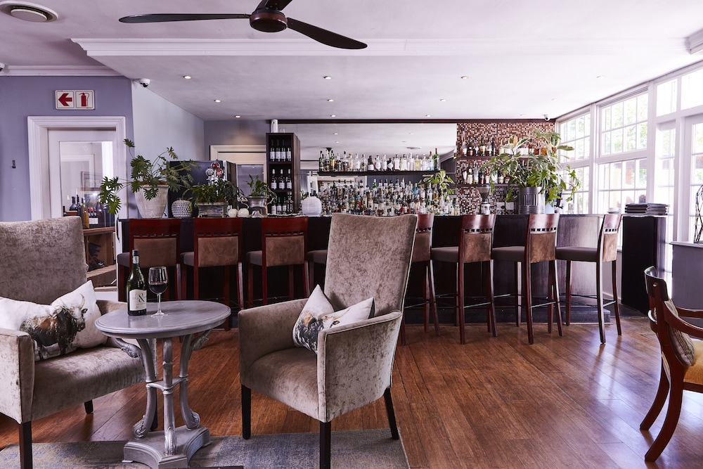 The Devon Valley Hotel 31/50