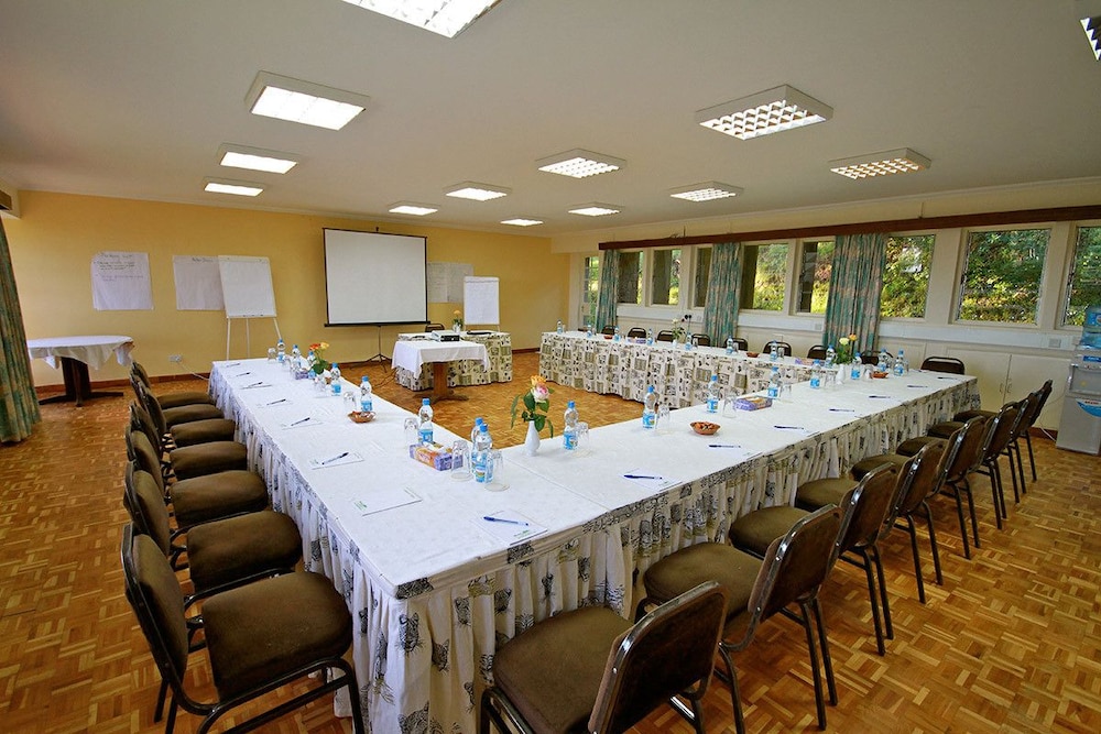 Aberdare Country Club 8/16