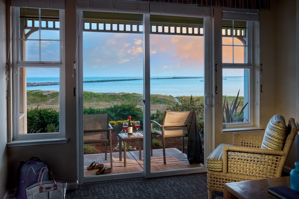 The Beach House Hotel Half Moon Bay 27/50