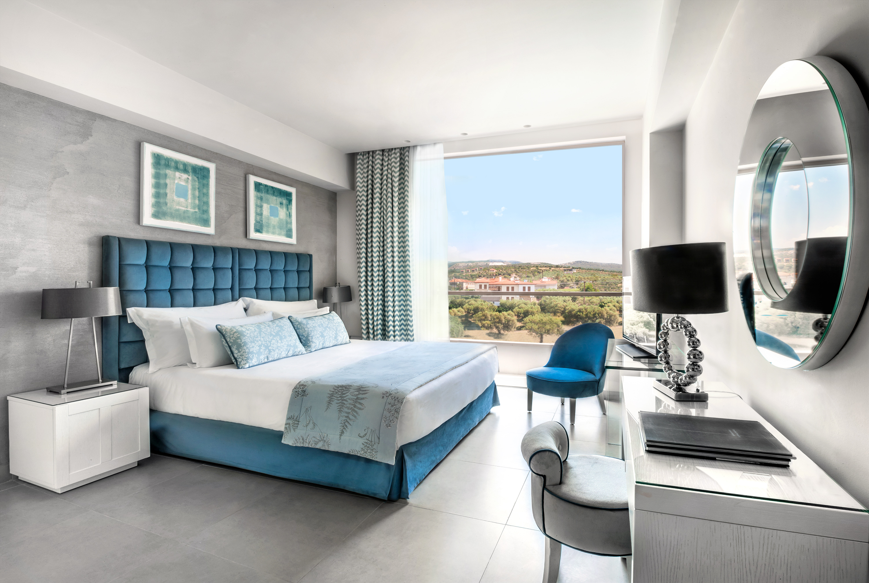 Room, Inland View