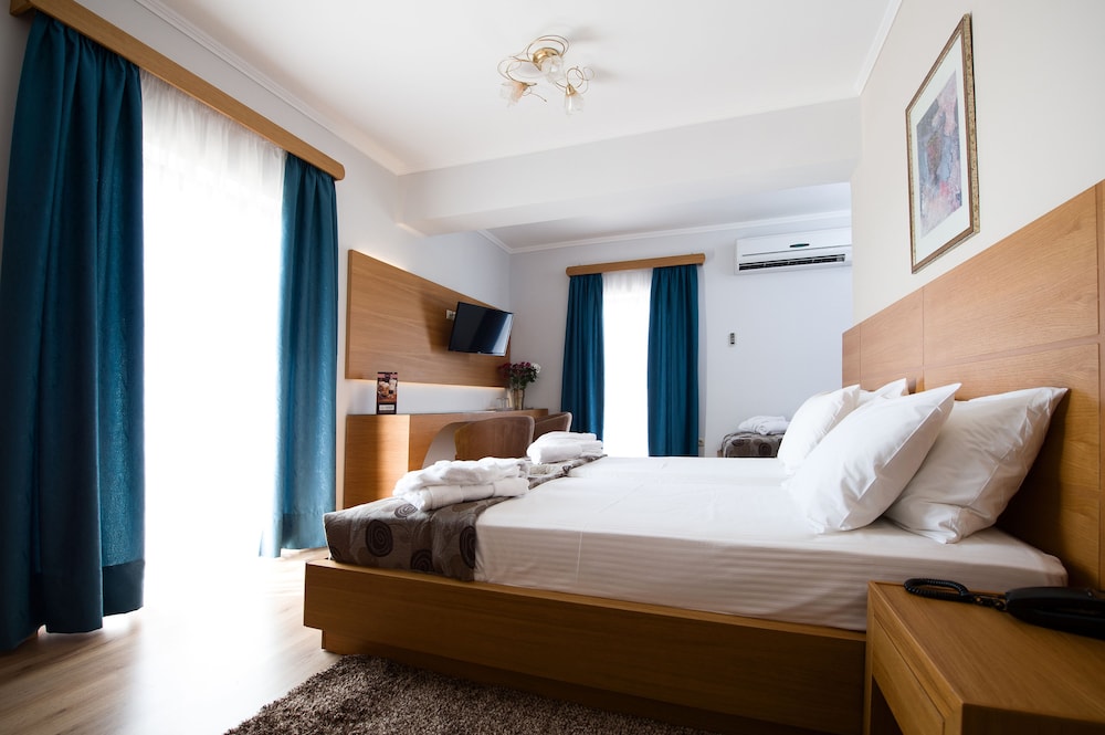 Olympion Hotel 18/45