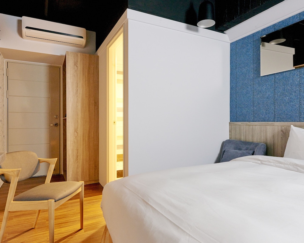 Bon Hotel Taipei 7/66
