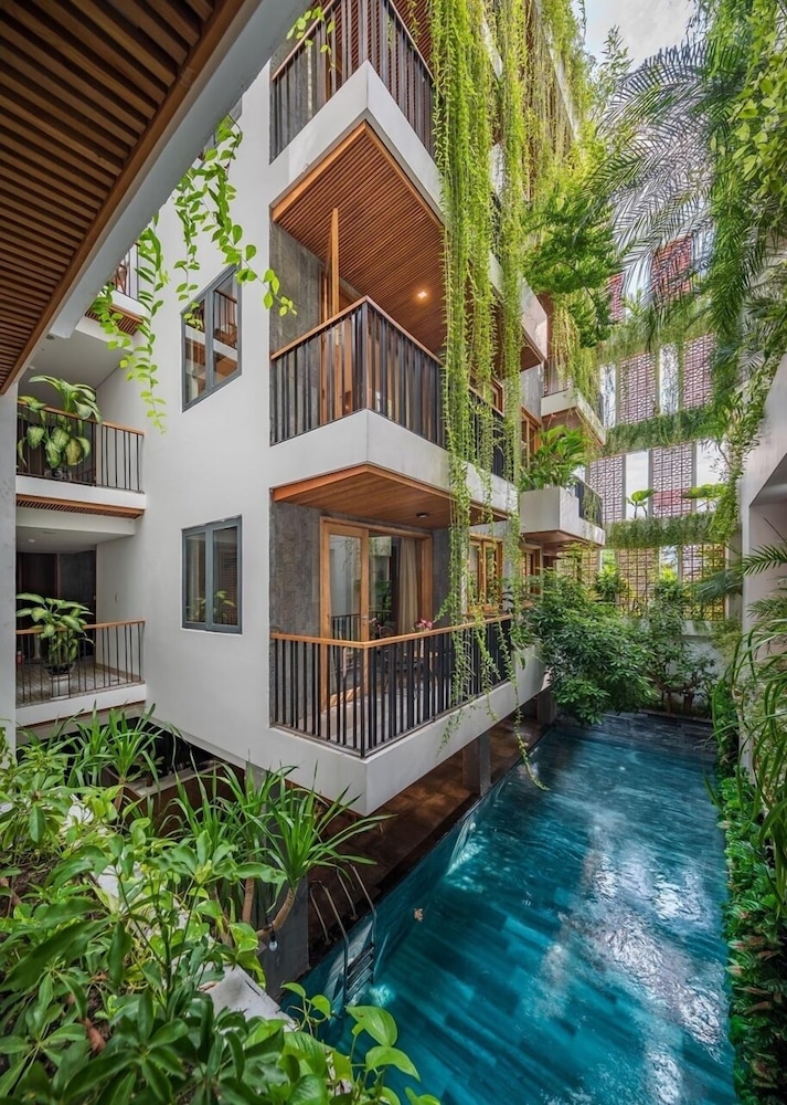 Ponte Boutique Villa 3/63