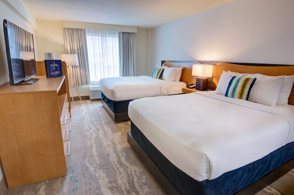 ROOM, 2 QUEEN BEDS, NO BALCONY