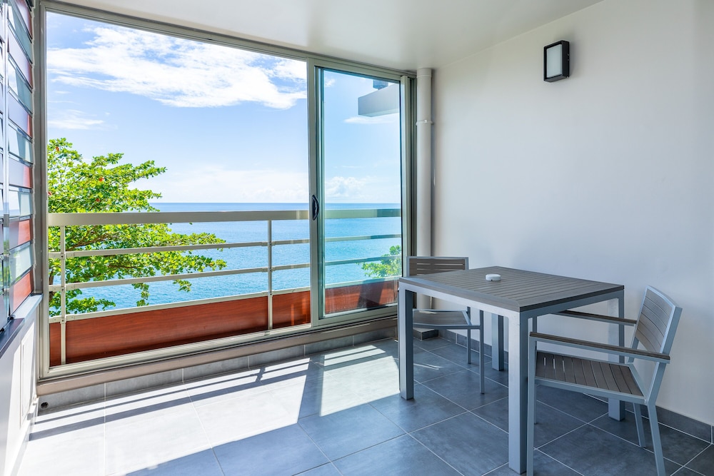 Tahiti Pearl Beach Resort 27/41