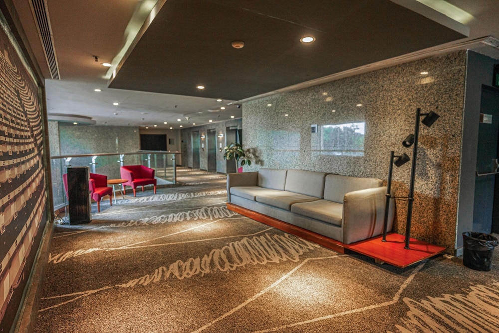 Kimaya Slipi Jakarta by Harris 8/50