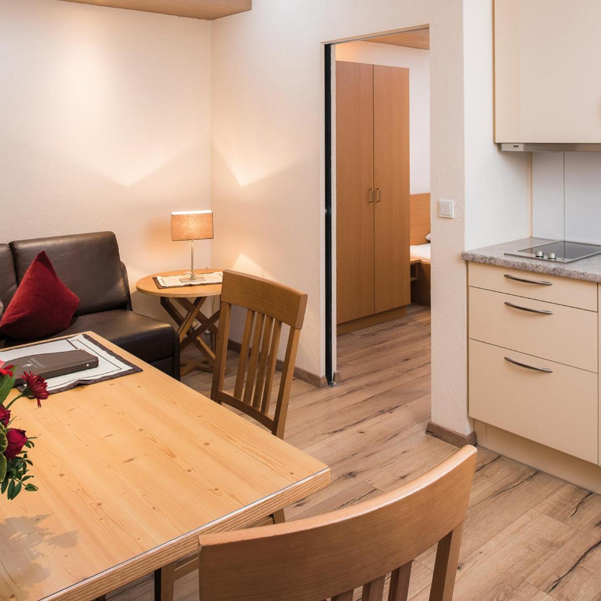 Hotel Garni Alpenjuwel 42/53