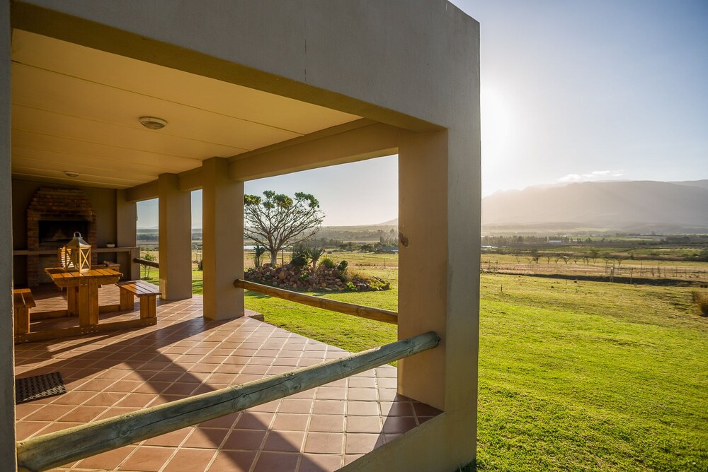 Kwetu Guest Farm 20/50