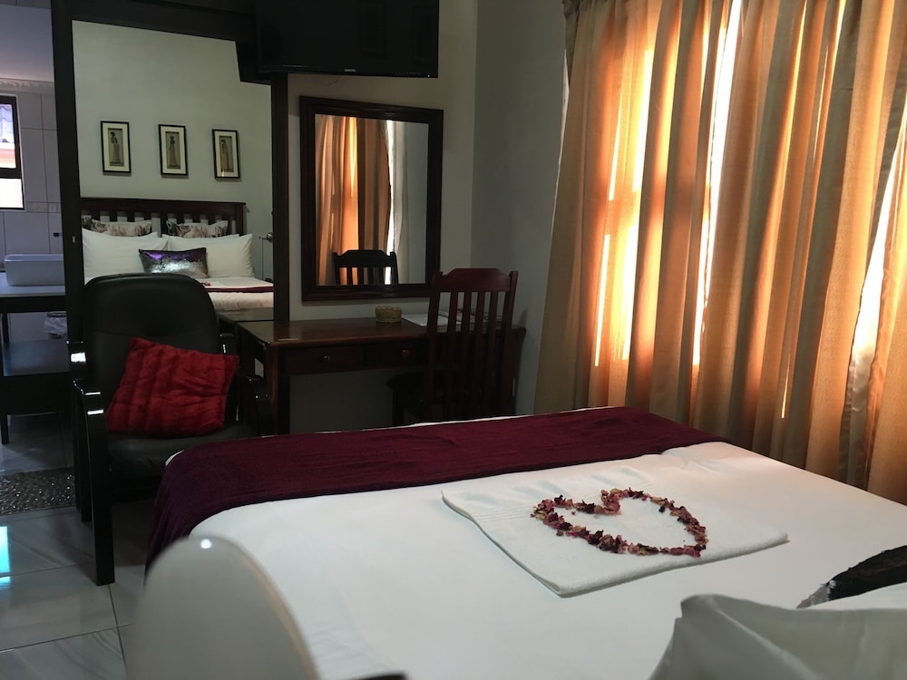 Marico Guest House 7/27