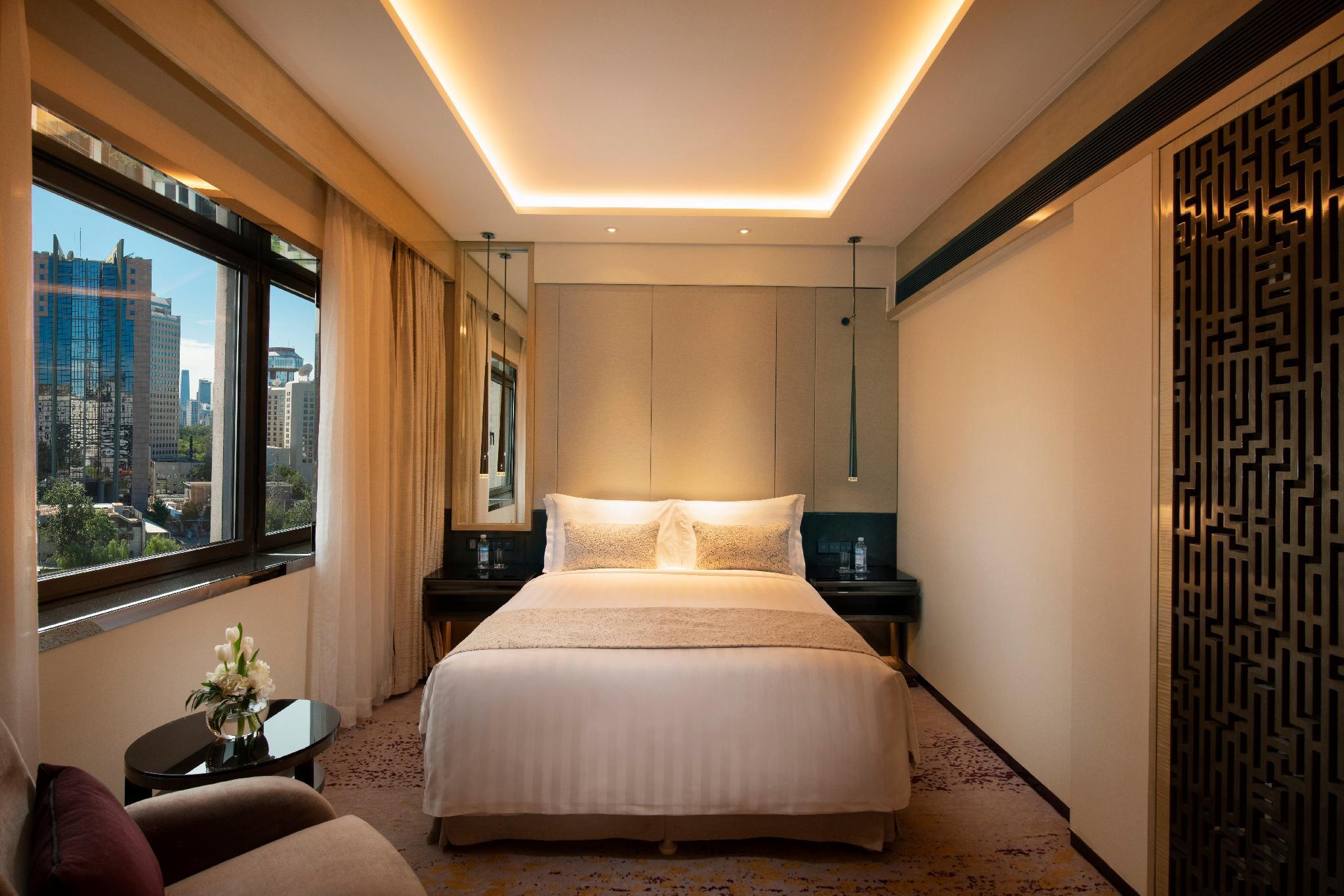 Junior Suite, King Bed