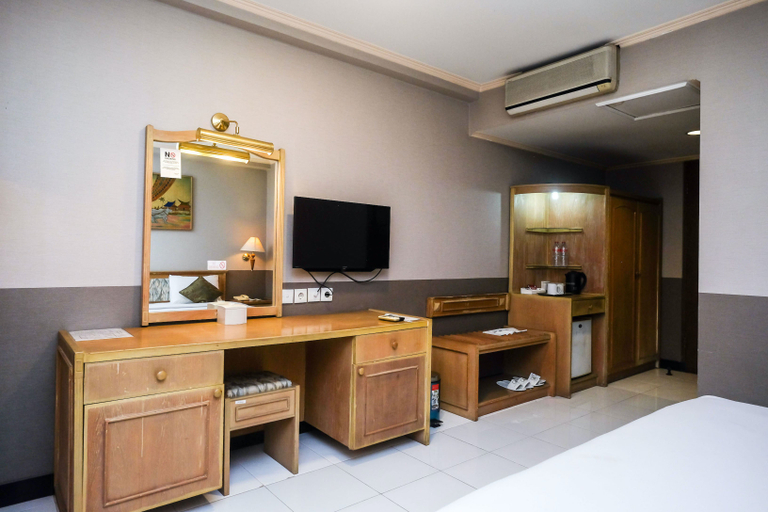 Hotel Surya Asia 10/11