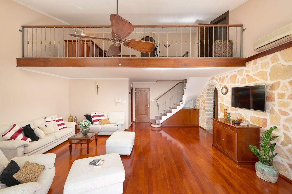 Villa Andrea 40/62