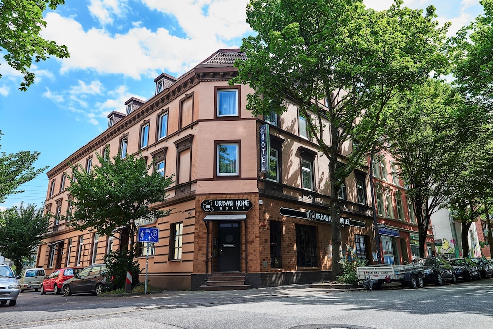 Urban Home Hotel 29/32