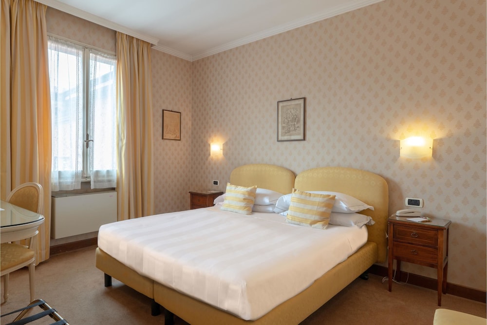 Phi Hotel Canalgrande 9/43