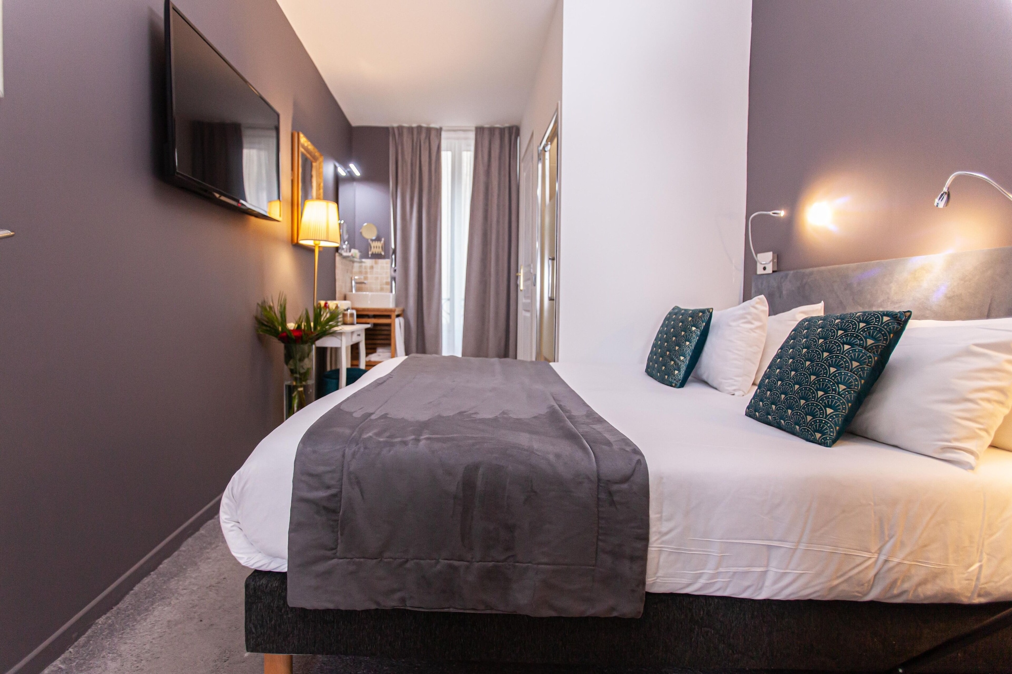 غرفة اقتصادية، Hotel Churchill 3/4