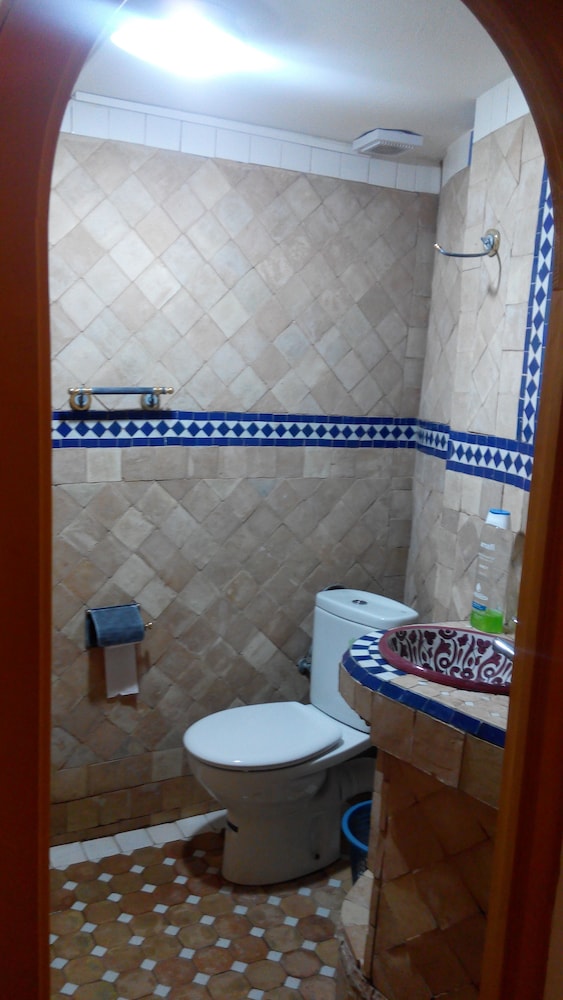 Pasta Plaza Hotel 36/39
