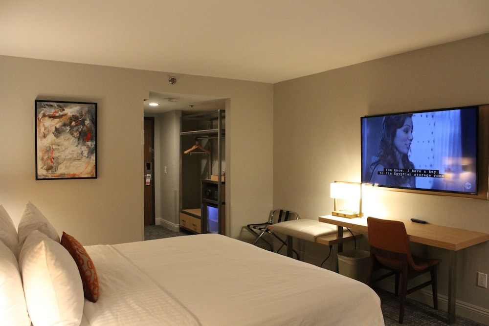 Lincoln Hotel Monterey Park Los Angeles 27/74