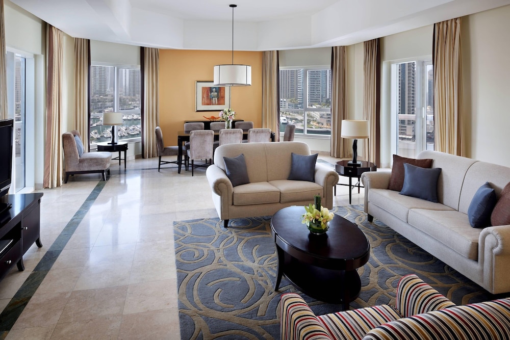 Dubai Marriott Harbour Hotel Suites 19/32