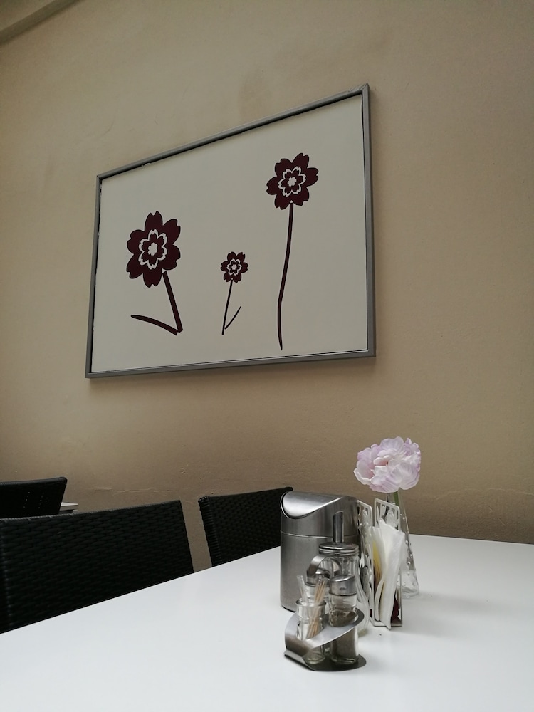 PURPUR Aparthotel photo3