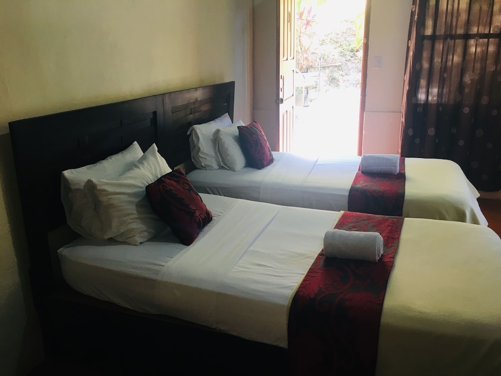 Tabulia Tree Hotel and Villas 35/77