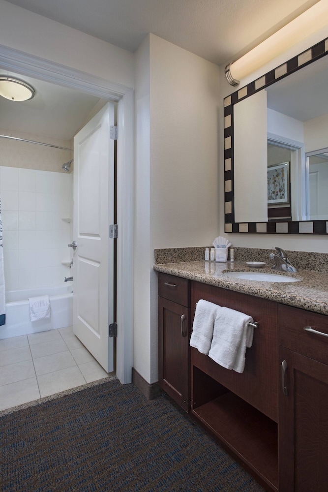 Residence Inn Bryan College Station 10/37
