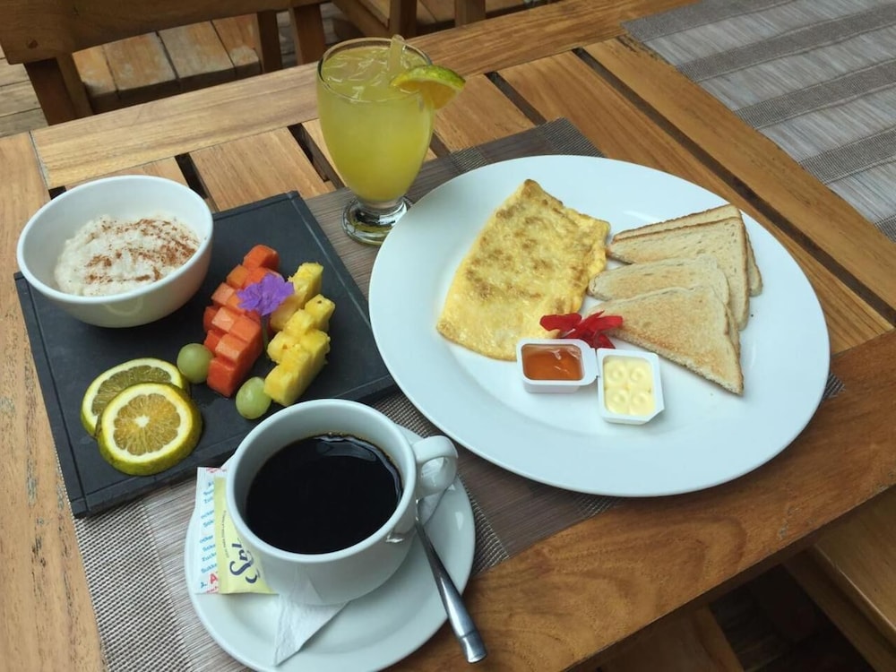 Hotel Ladera 40/50