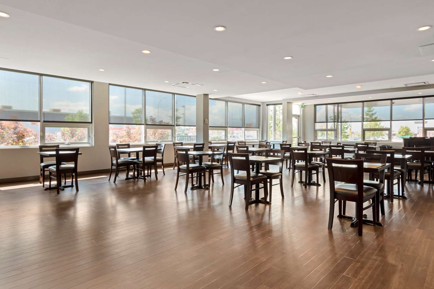 Best Western Plus East Side 50/69
