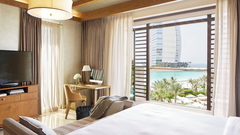 Suite, King Bed, Burj View