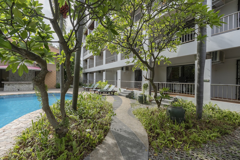 Bella Villa Pattaya 3rd Road 42/50