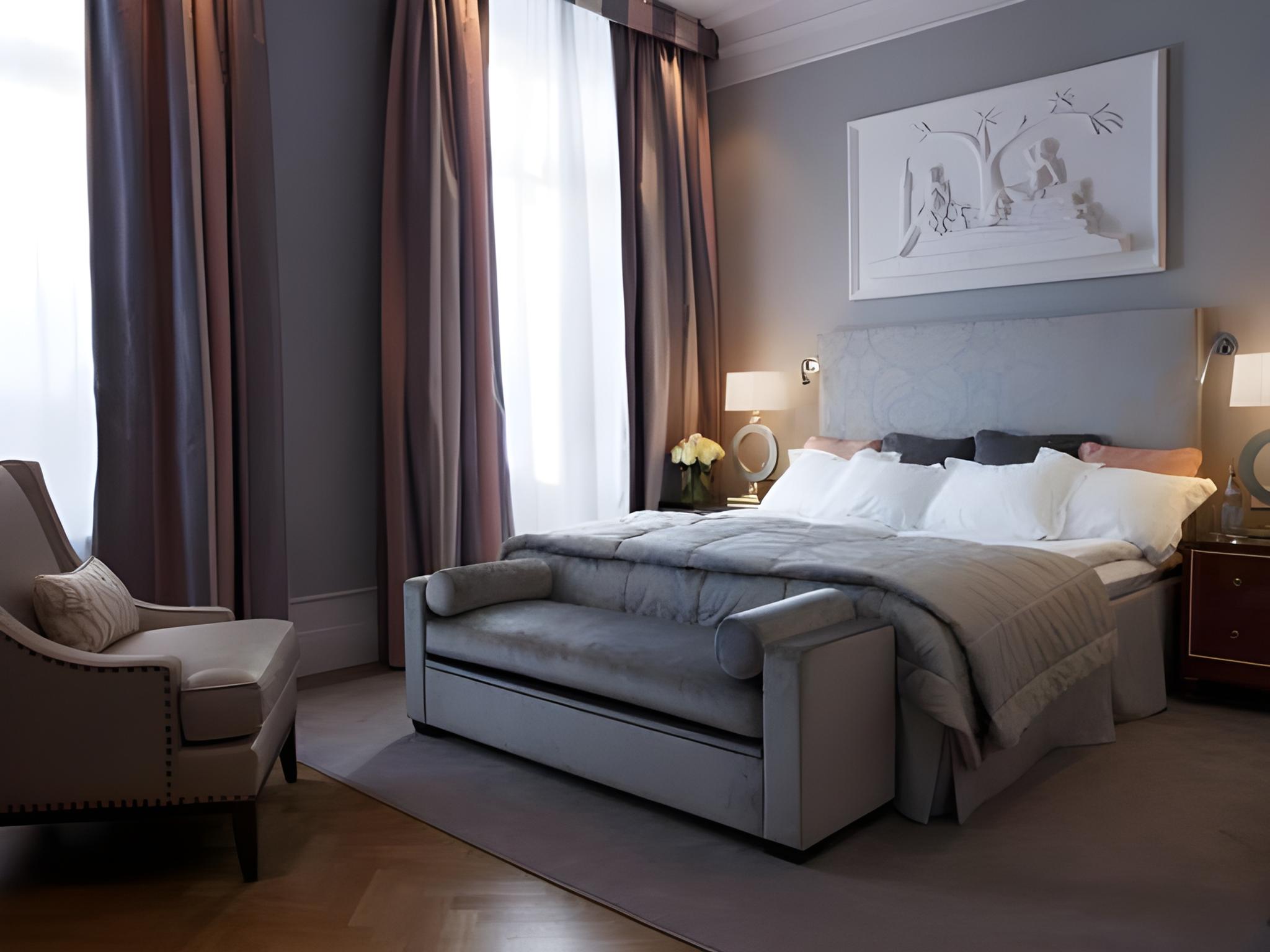 Superior, 1 Queen and 1 Single Bed