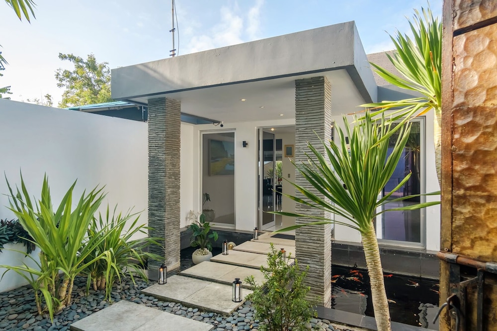 Suluban Cliff Bali Villa 5/50