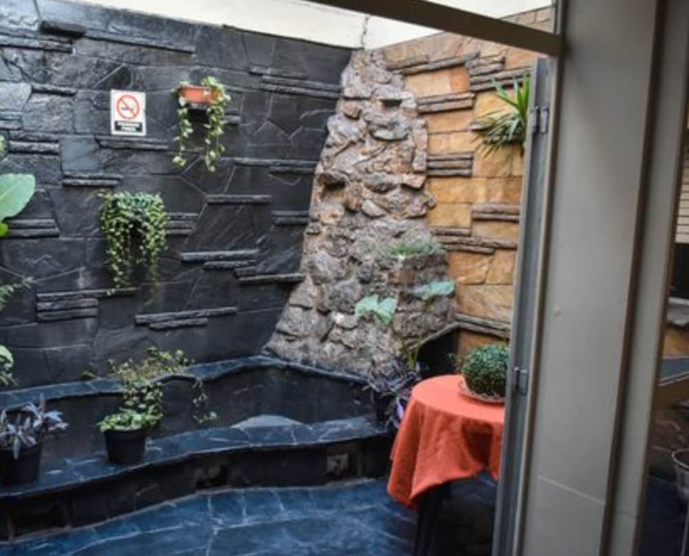 Casi Guemes Hotel 32/34