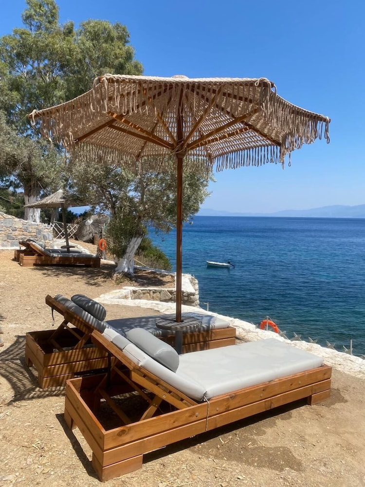 Nafsika Villas 35/49