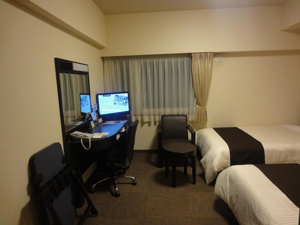 Hotel Route-Inn Yokohama Bashamichi 11/30