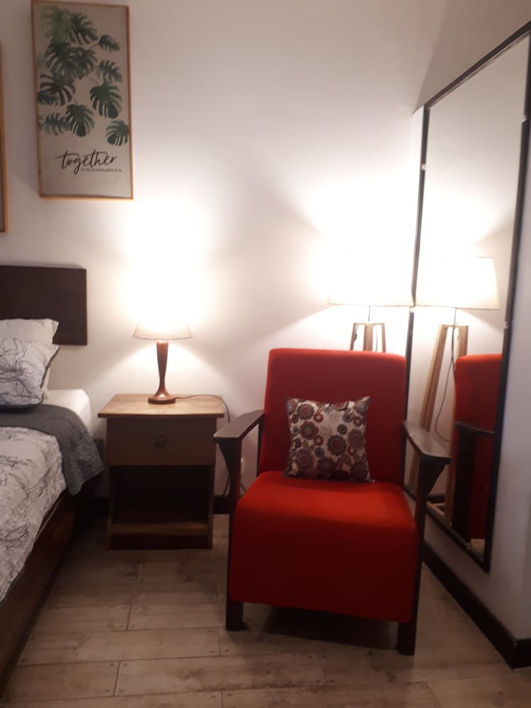 Hotel La Palapa 50/76