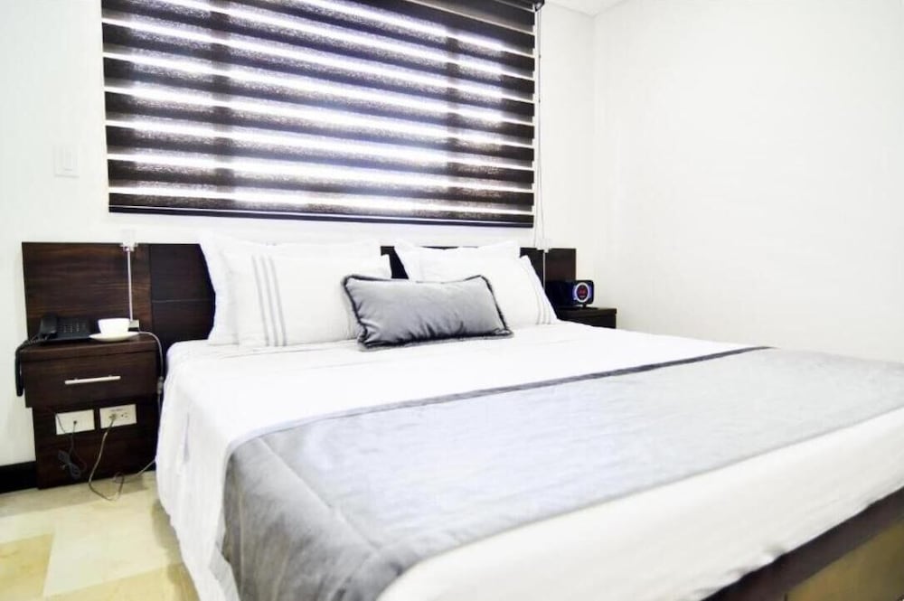 Hotel Lleras Express 5/41