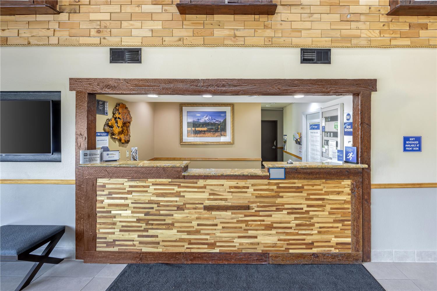 Best Western Woodburn 7/46