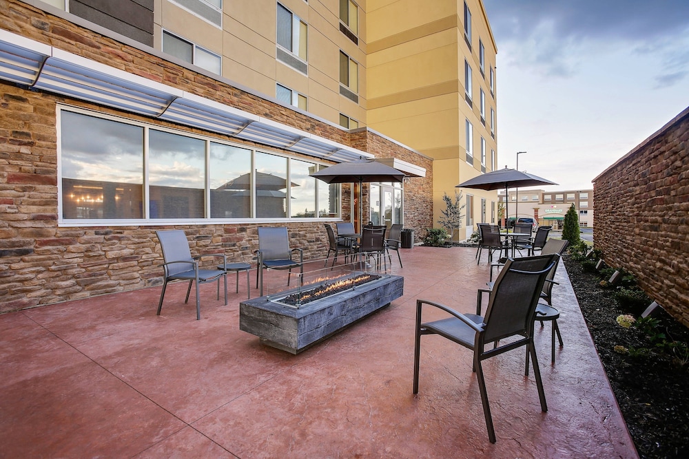 Fairfield Inn & Suites by Marriott Bardstown 26/42
